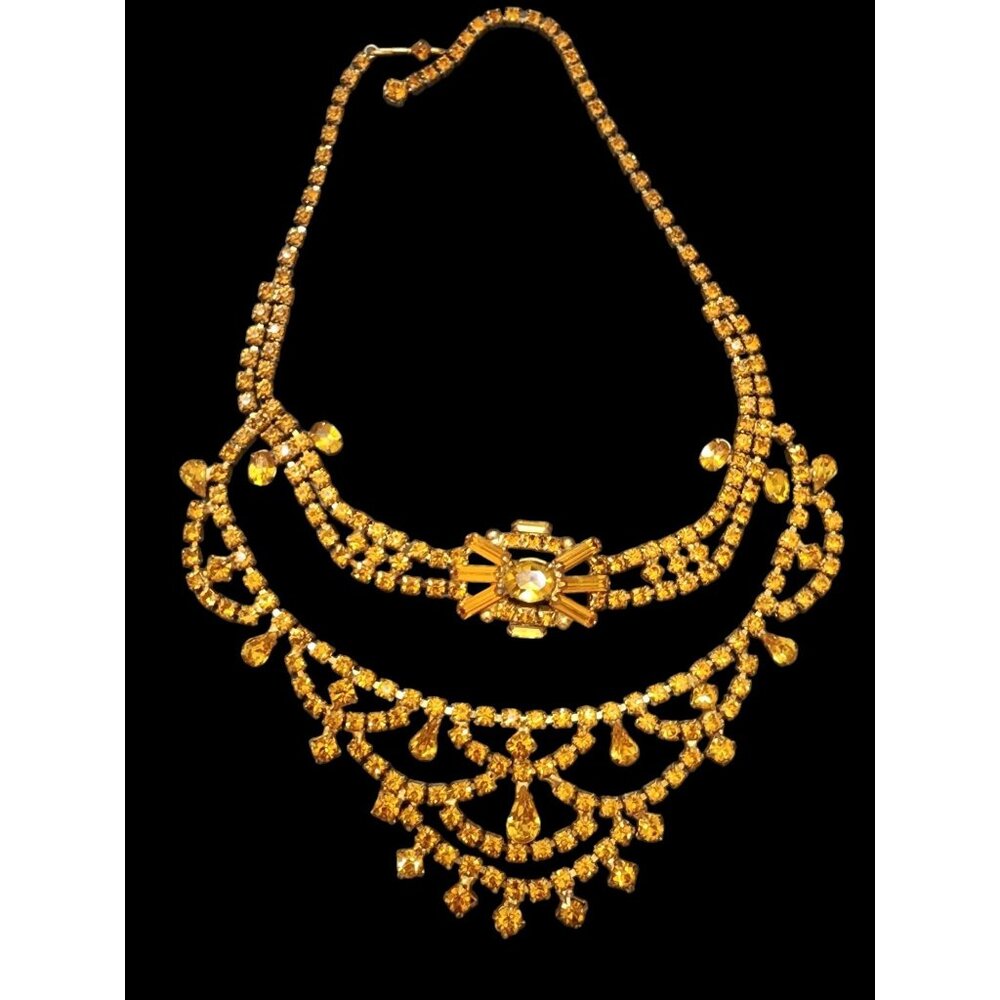 Exceptional Unsigned Dramatic 2 Tier Rhinestone N… - image 2